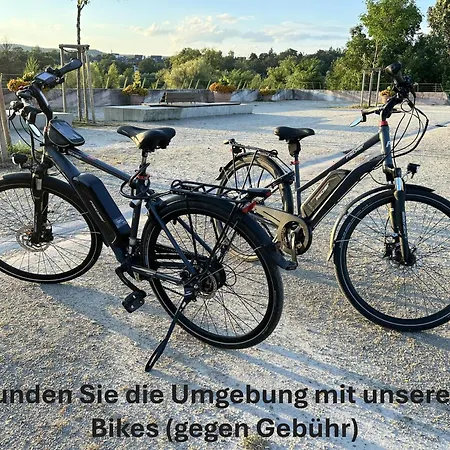 Appartement Gemuetliches Mit Balkon Und Parkplatz Im Zentrum *