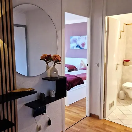Gemuetliches Mit Balkon Und Parkplatz Im Zentrum Appartement *