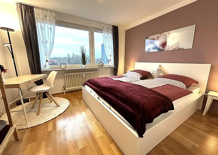 Gemuetliches Mit Balkon Und Parkplatz Im Zentrum *