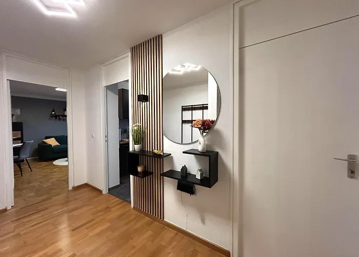 Gemuetliches Mit Balkon Und Parkplatz Im Zentrum