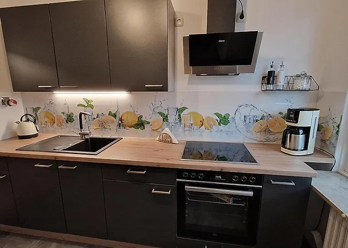 Apartment Gemuetliches Mit Balkon Und Parkplatz Im Zentrum *