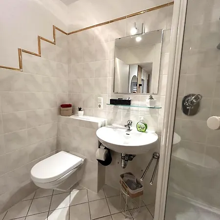 Apartment Gemuetliches Mit Balkon Und Parkplatz Im Zentrum