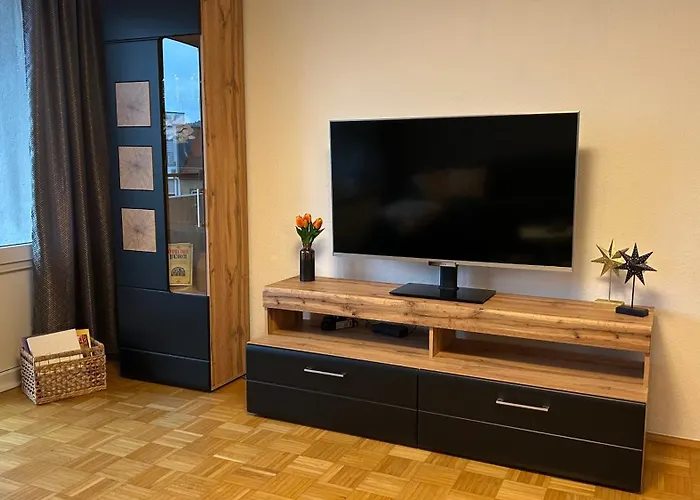 Gemuetliches Mit Balkon Und Parkplatz Im Zentrum *